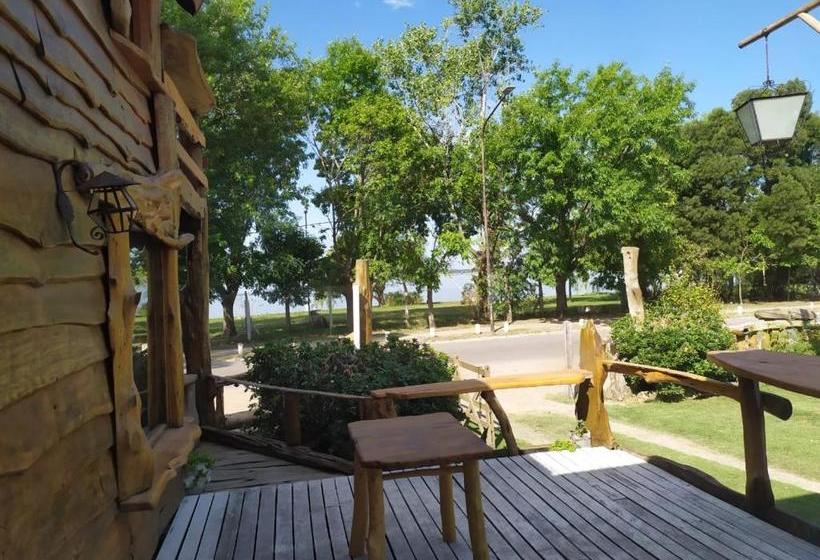 ユースホステル Huecubu Public House