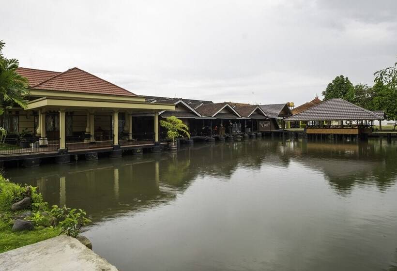 هتل Reddoorz Syariah At Bumi Eyang Enin Homestay Tasikmalaya