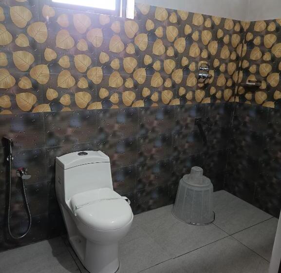 فندق Ceecee Grand Resort