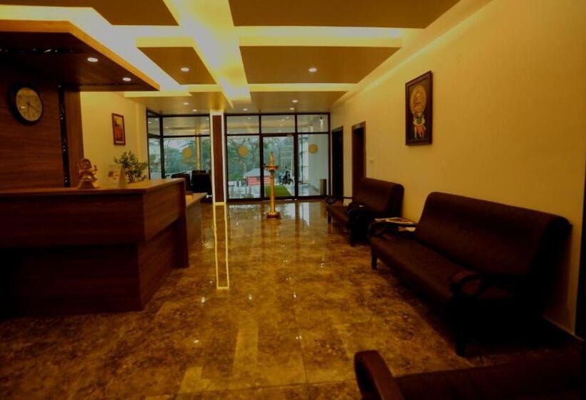فندق Ceecee Grand Resort