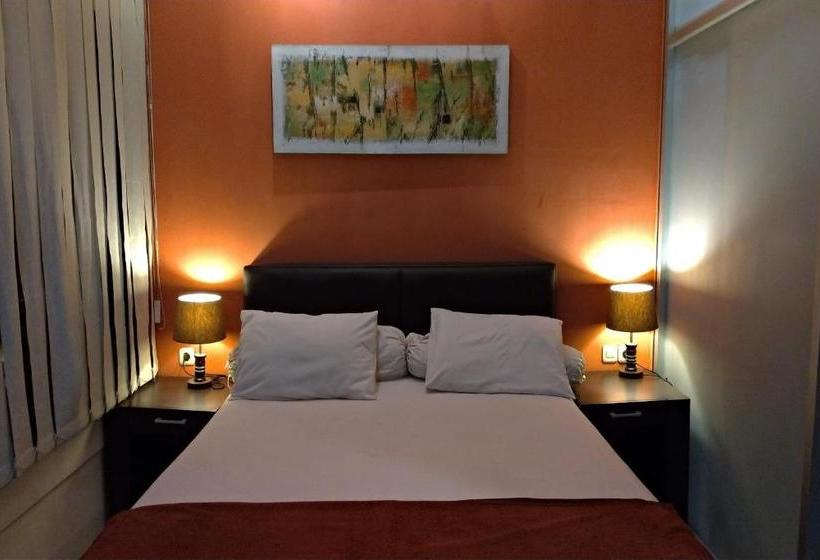 فندق Oyo 2663 Jombang Permai Syariah Residence