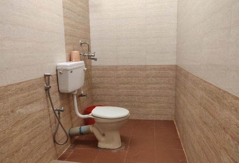 هتل Baga Beach Lagoon