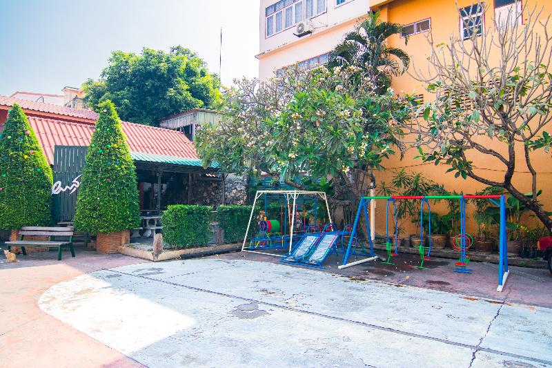 בית מלון כפרי Oyo Phasuk