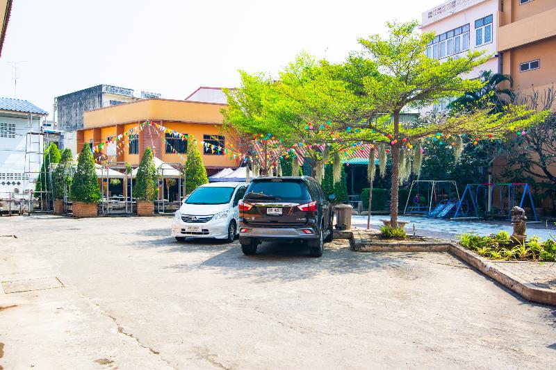 בית מלון כפרי Oyo Phasuk