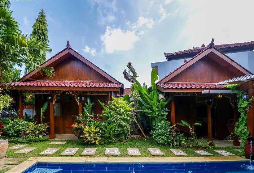 هتل Reddoorz At Villa Krisna Balangan Beach