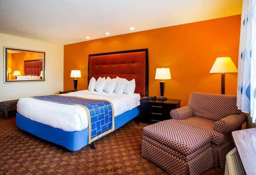 酒店 Days Inn & Suites By Wyndham Stevens Point