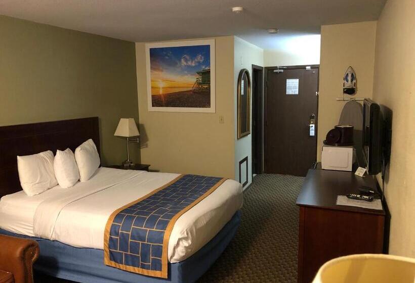 酒店 Days Inn & Suites By Wyndham Stevens Point