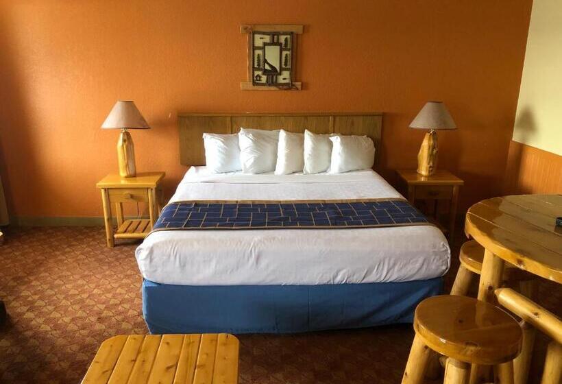 酒店 Days Inn & Suites By Wyndham Stevens Point