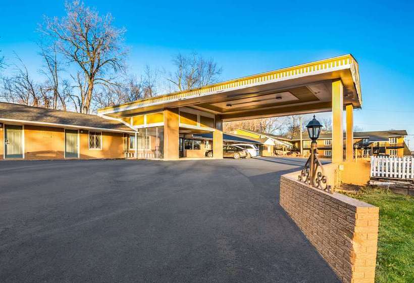 فندق Econo Lodge