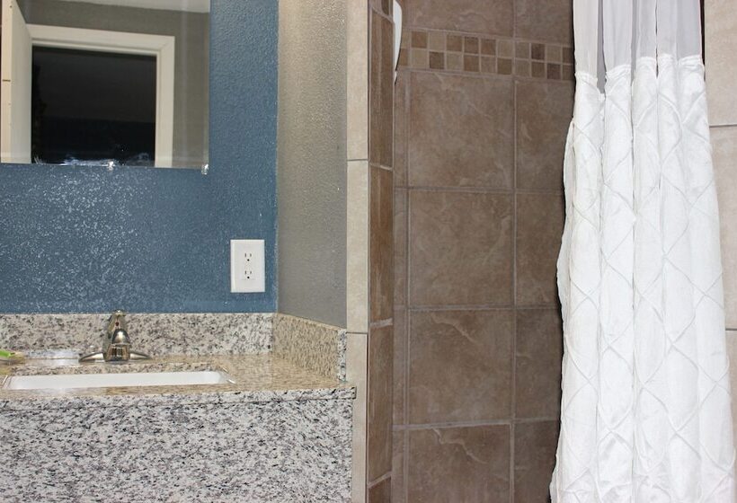 فندق Econo Lodge