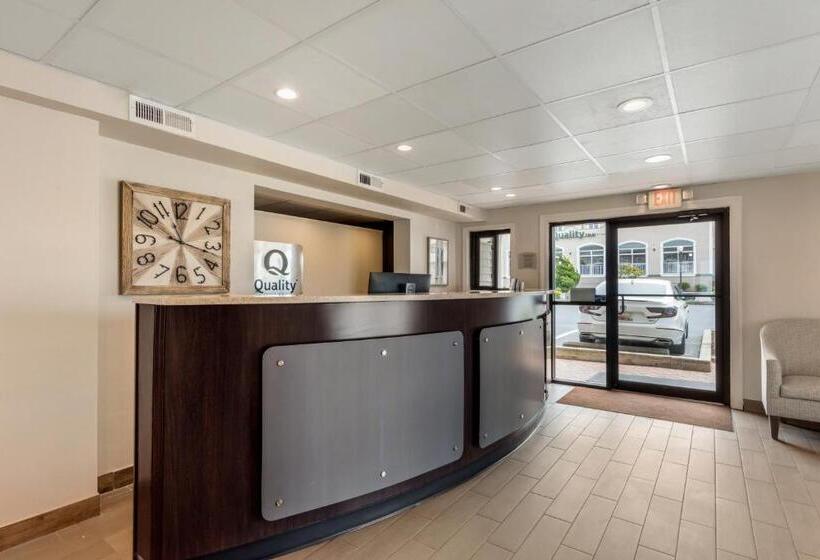 هتل Quality Inn Ocean City Beachfront