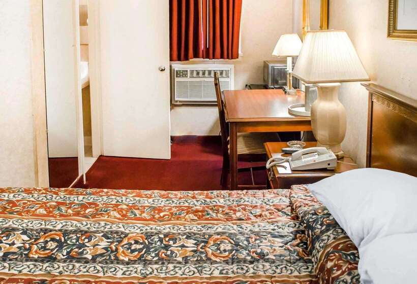 호텔 Rodeway Inn