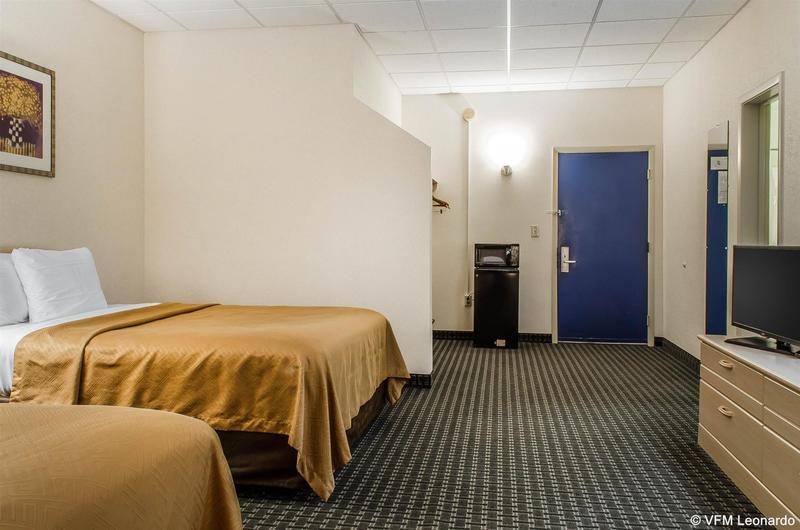هتل Rodeway Inn State College  Near University