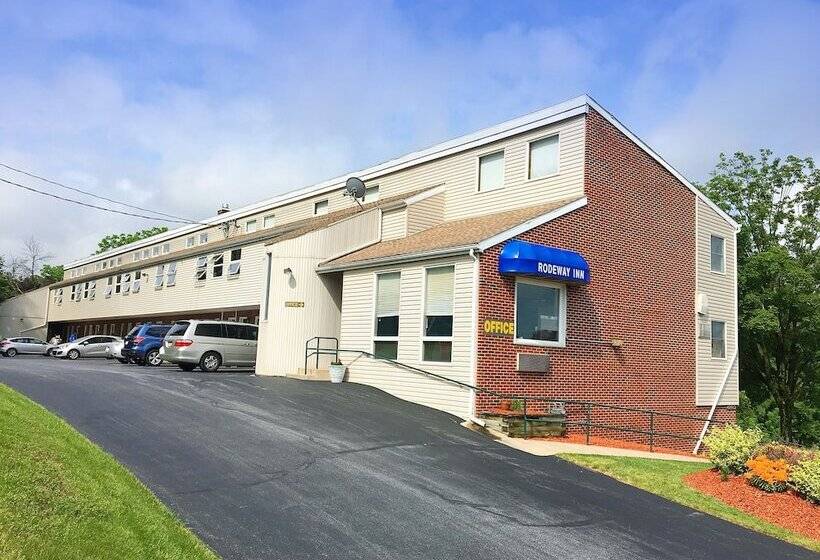 هتل Rodeway Inn State College  Near University