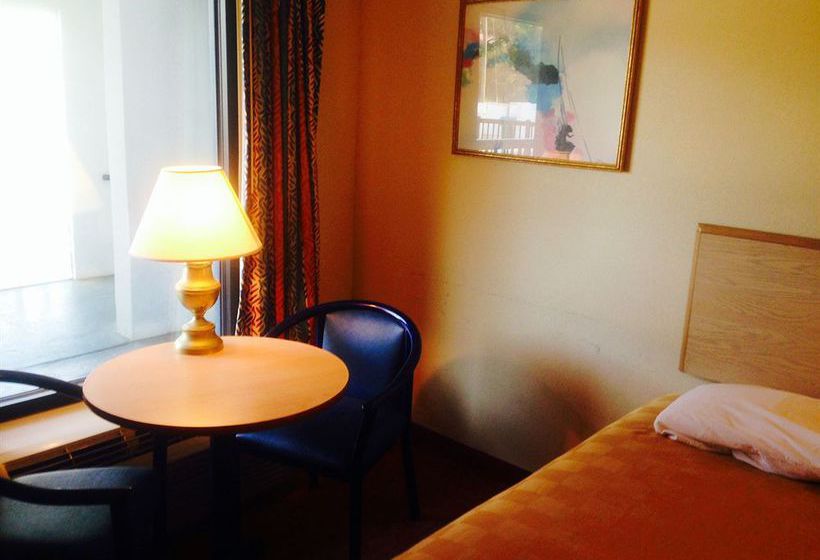 호텔 Rodeway Inn