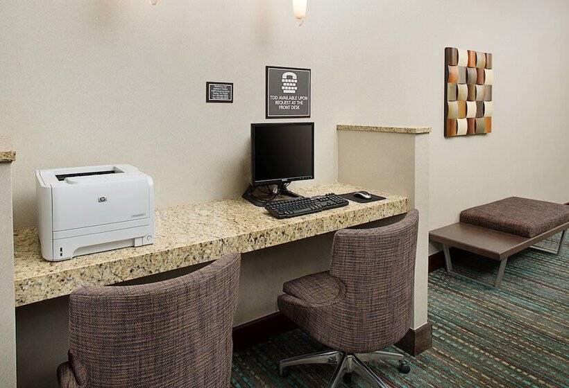 Residence Inn Dallas Addison/quorum Drive