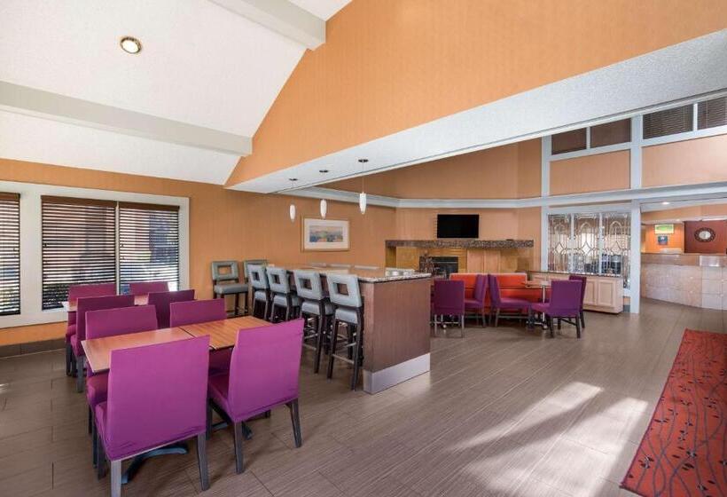 דירת נופש Sens Suites Livermore; Surestay Collection By Best Western