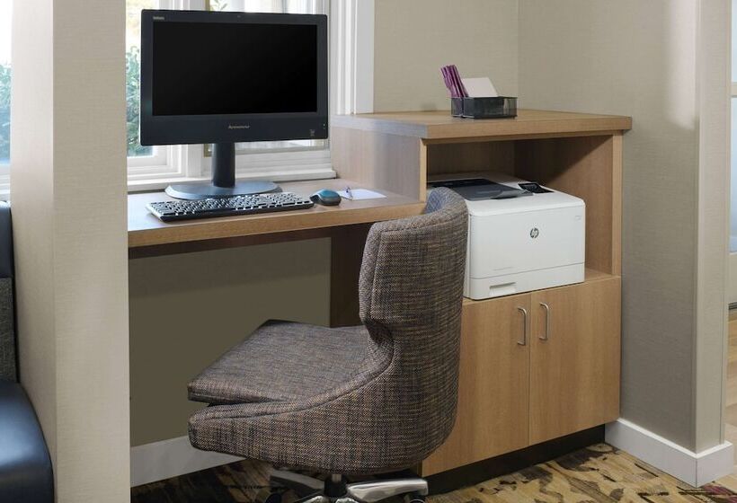 اقامتگاه Sonesta Es Suites Albuquerque