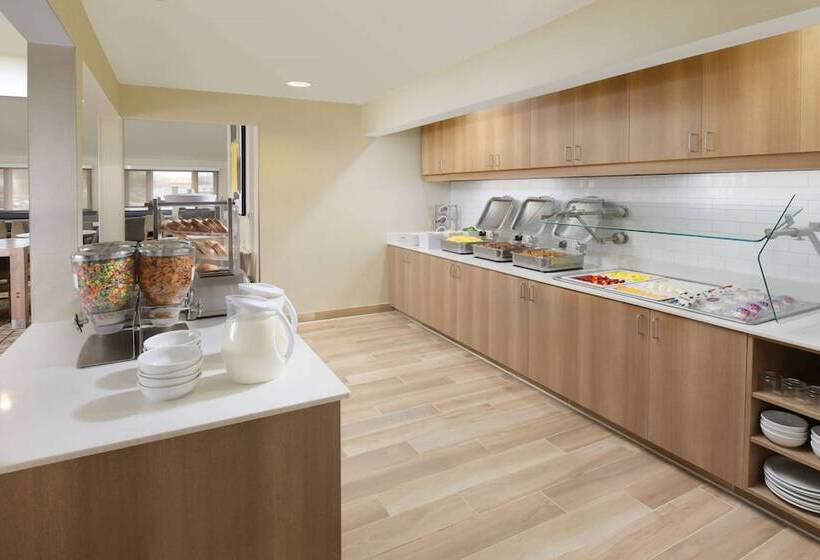 اقامتگاه Sonesta Es Suites Albuquerque
