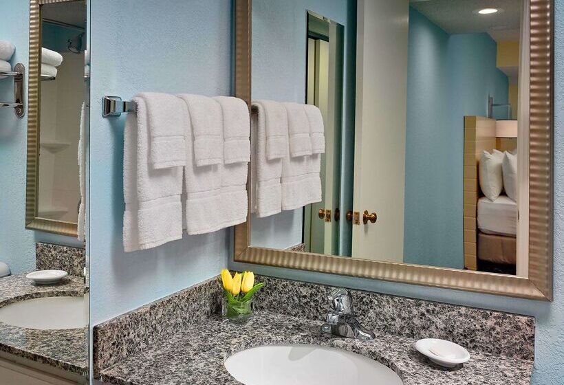 اقامتگاه Sonesta Es Suites South Brunswick  Princeton