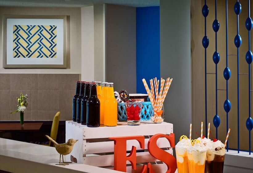 اقامتگاه Sonesta Es Suites Wilmington  Newark