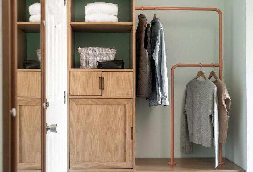 Riviera Beach Resort