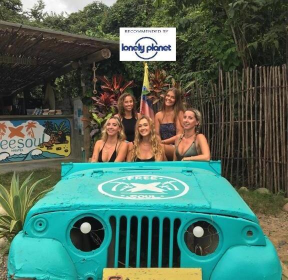 پانسیون Freesoul Hostel