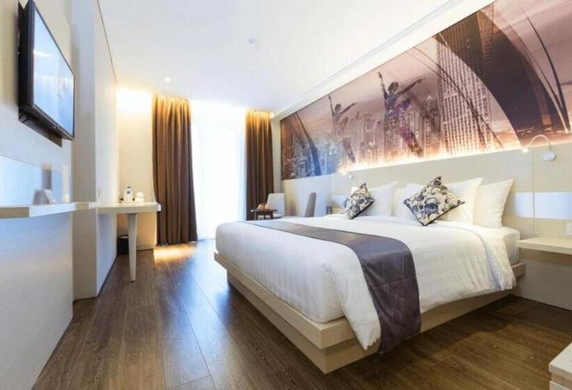 Horison Hotel Ultima Timika