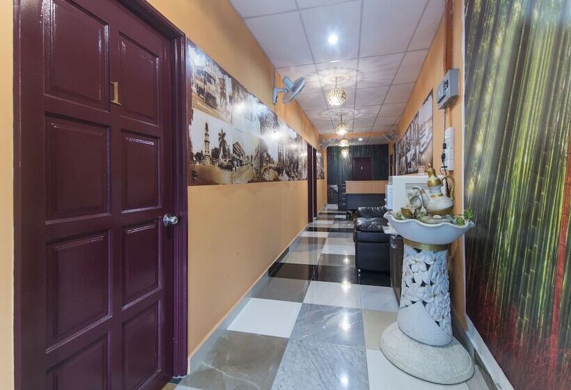 酒店 Oyo 873 Bamboo Inn