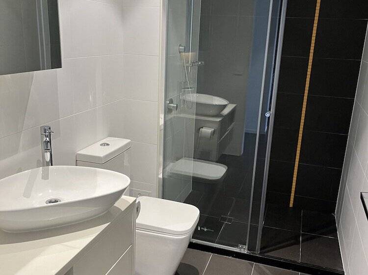 Tasha S Apartments On Warwick