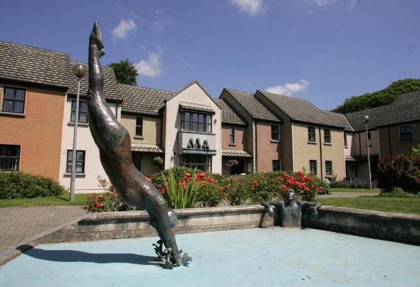 بنسيون Brennan Court Guest Accommodation