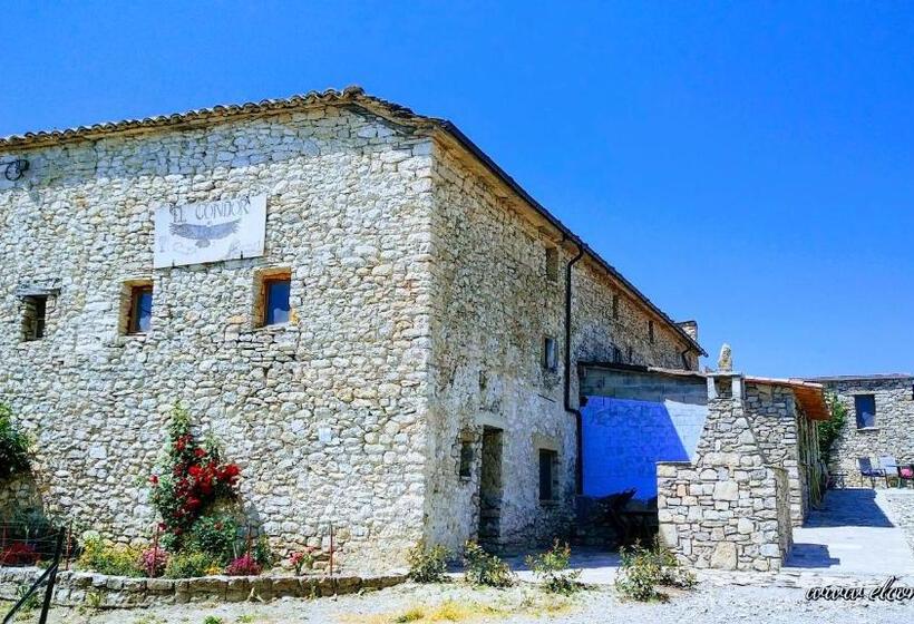 مبيت وإفطار Albergue El Condor