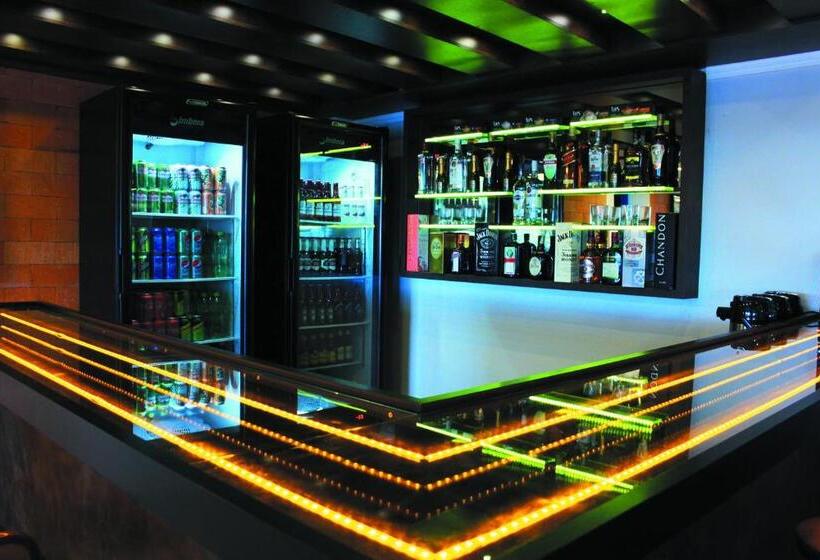 فندق Navega Beach Palace
