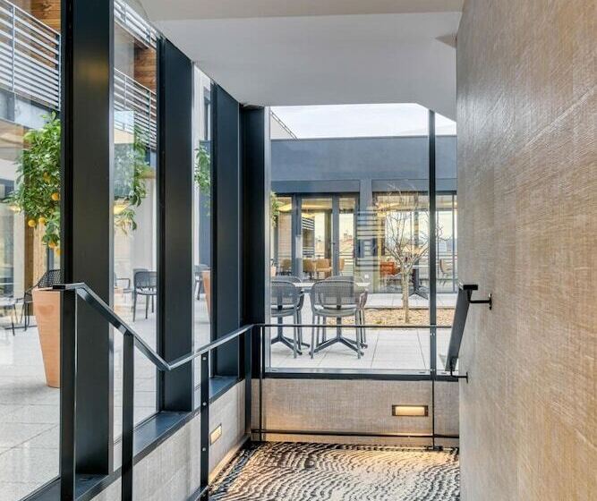 Les Patios De St Pierre