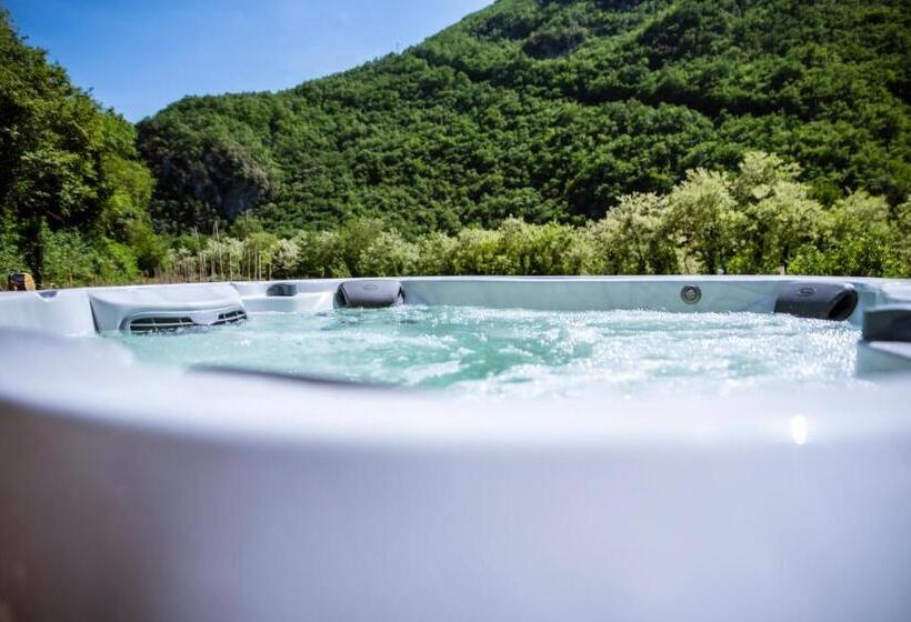 בית מלון כפרי Agriturismo Le Due Querce