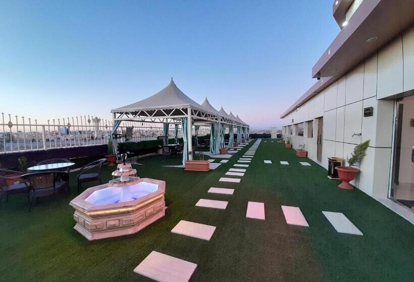 فندق Qasr Alshamal