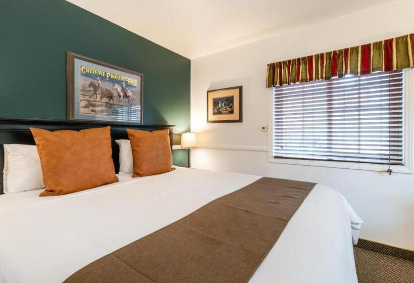 בית מלון כפרי Saddleback Inn At Lake Arrowhead