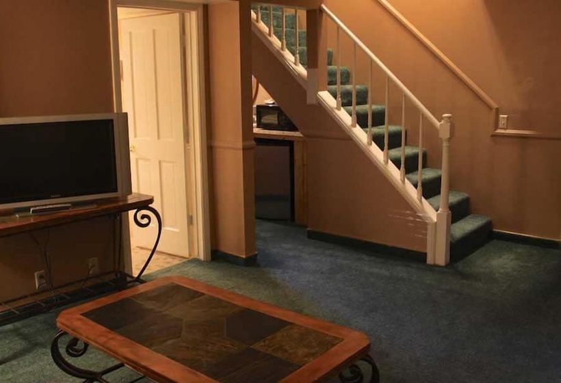 בית מלון כפרי Saddleback Inn At Lake Arrowhead