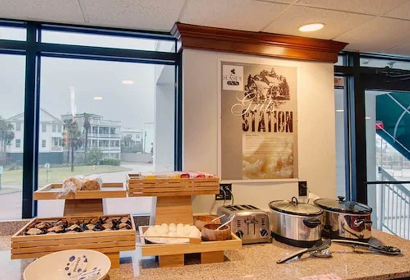 هتل Seaside Inn  Isle Of Palms