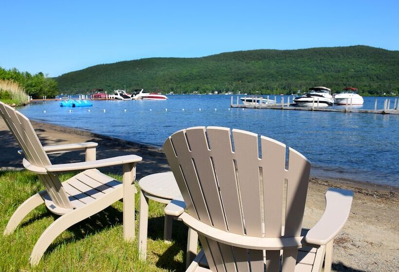 مُتل Scotty's Lakeside Resort