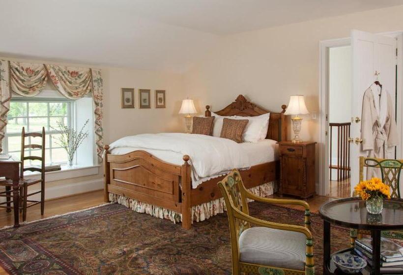 住宿加早餐  Inn At Warner Hall