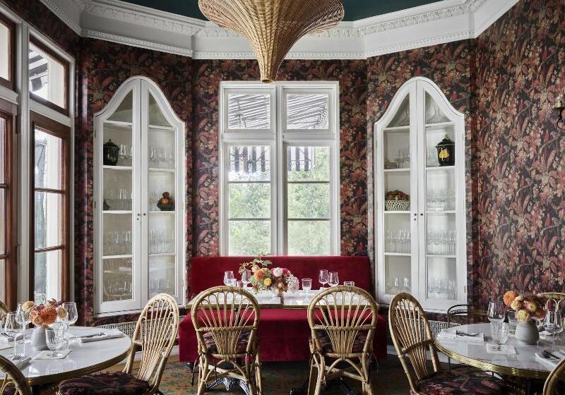هتل Commodore Perry Estate, Auberge Resorts Collection