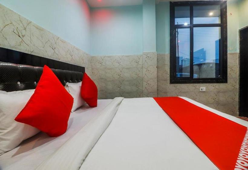 Hotell Oyo 65890 Shri Lakshmi Narayan Sewa Sadan