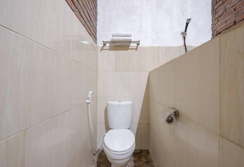 هتل Oyo 2380 Alea Guesthouse