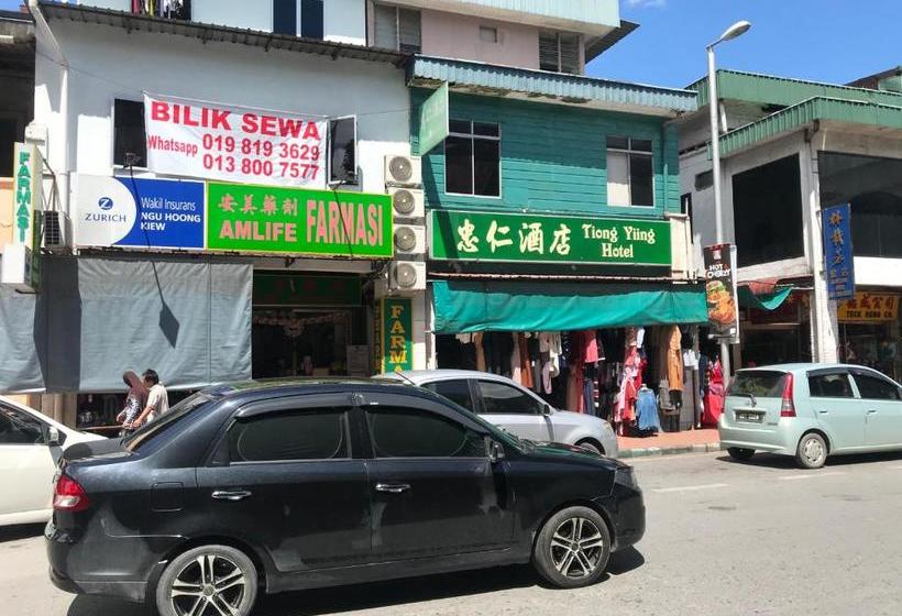 هتل Spot On 89793 Tiong Yiing