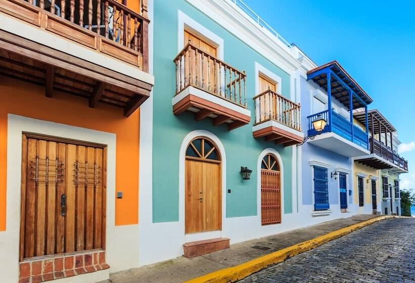 استراحتگاه Fairmont El San Juan Villa Experience