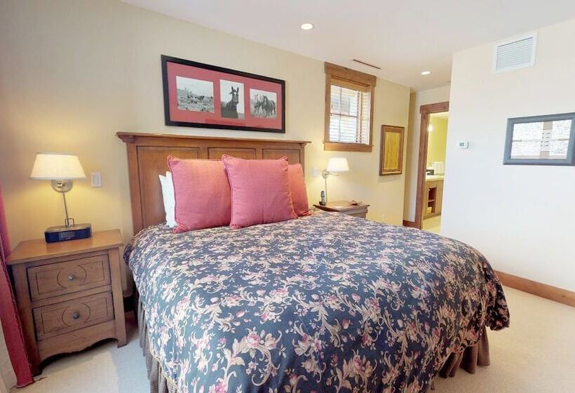 Countryside At Snowmass   Coraltree Residence Collection