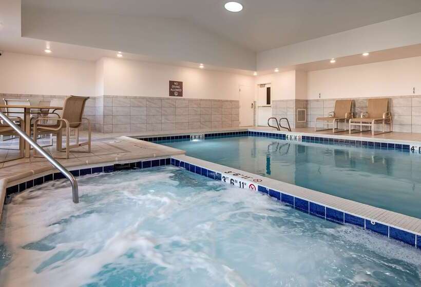 هتل Best Western Plus Silver Saddle Inn
