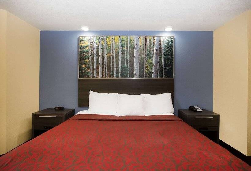 בית מלון כפרי Days Inn By Wyndham Blue Springs