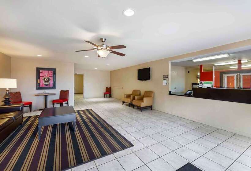 هتل Extended Stay America Suites  Cleveland  Great Northern Mall